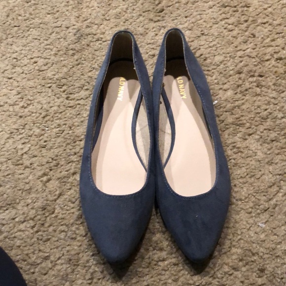 Pointed flats - Picture 1 of 3